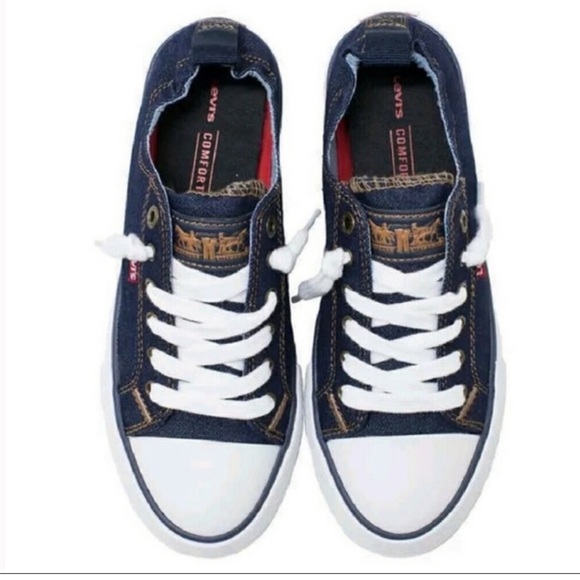 Levi's Shoes - Levi’s Capellada de Tela Denim Slip On